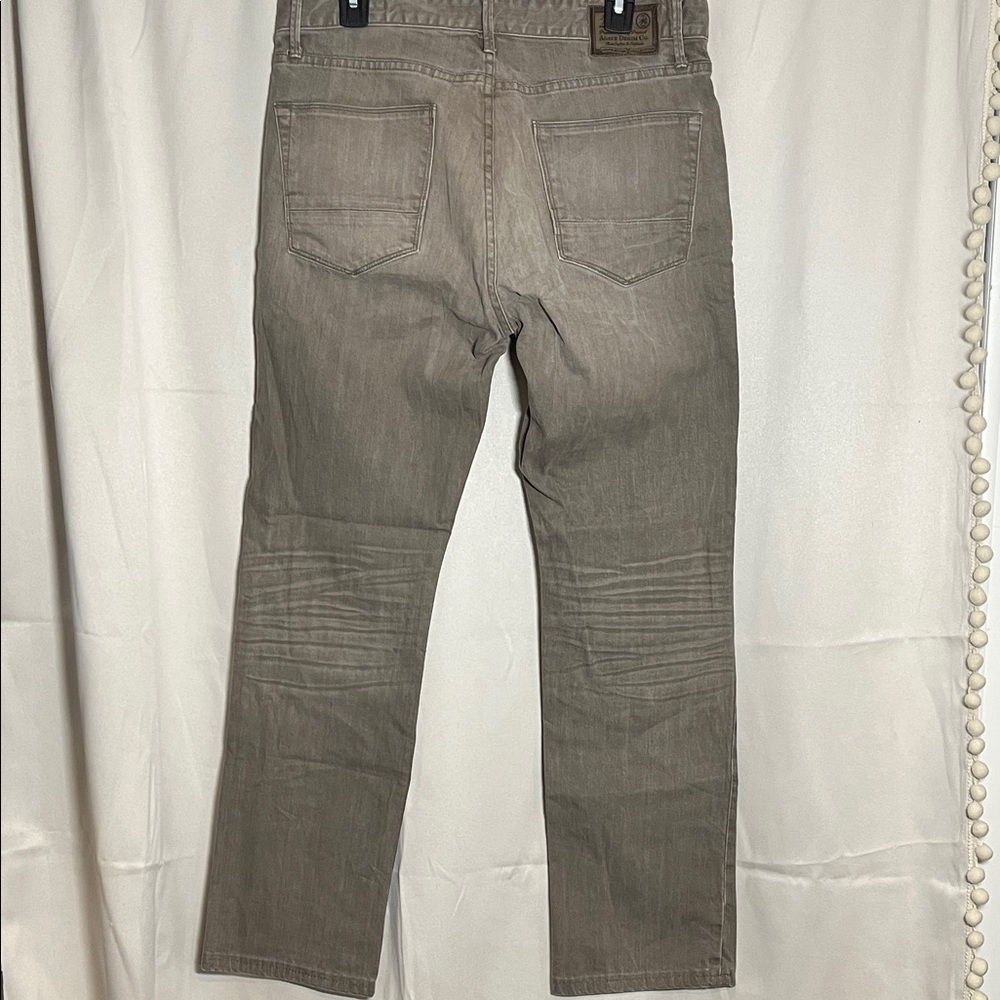 Agave Denim Men’s Classic Straight Pragmatist Olive Vintage Flex Jeans 35 x 32